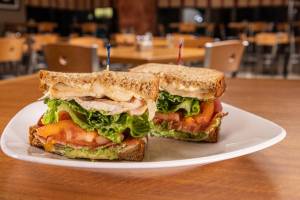 Panevino Italian Grille & Deli Café