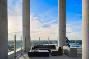 AC Sky Bar